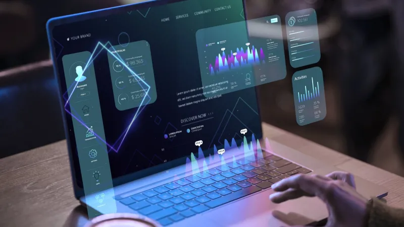 ما هو SaaS وما الفرق بينه وبين البرمجيات التقليدية؟